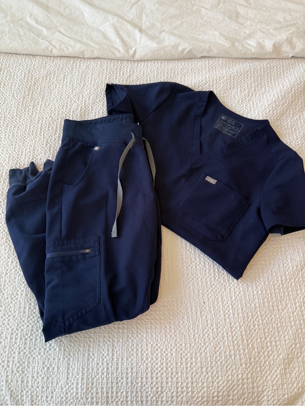 FIGS Navy Scrubs